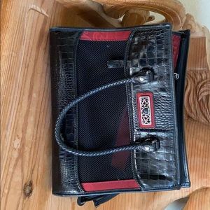 Brighton Pet carrier